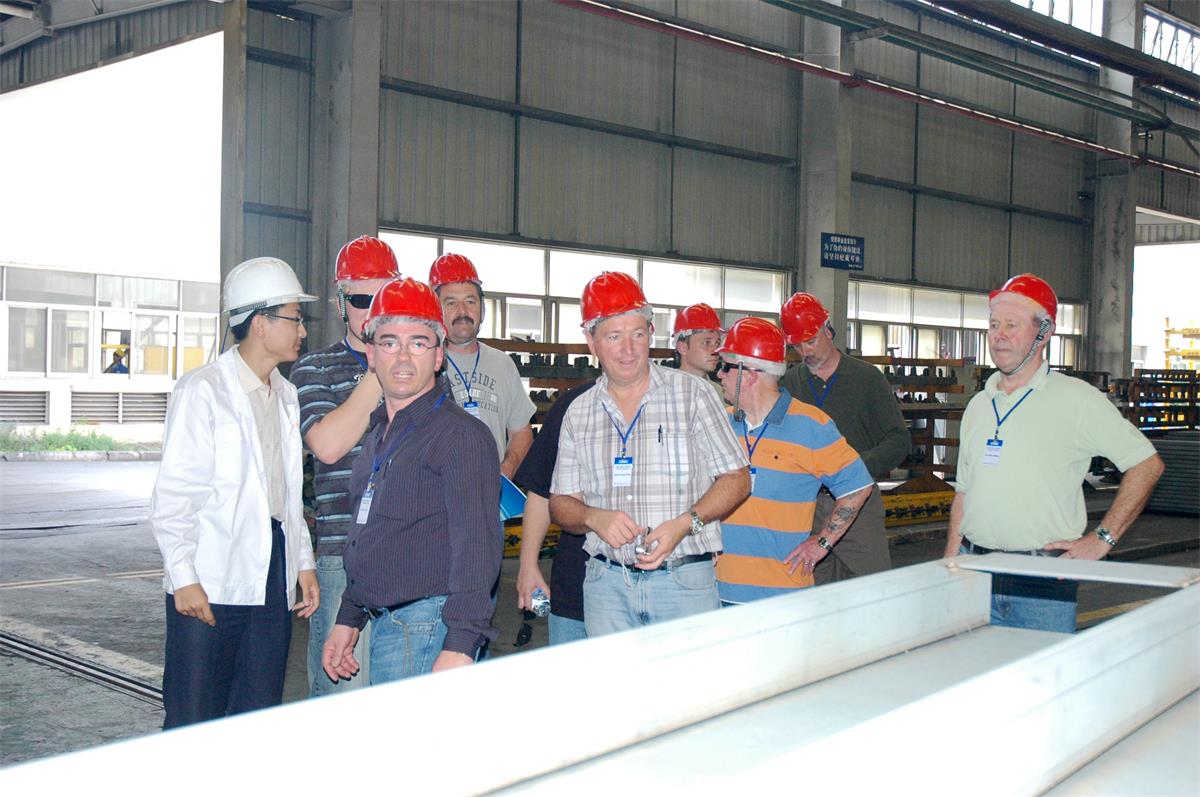 European Union Customers Visit the Group Headquarters
